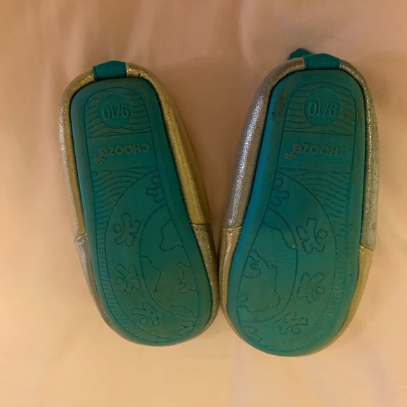 Girls Chooze Slippers SZ 9/10 - Picture 2 of 2